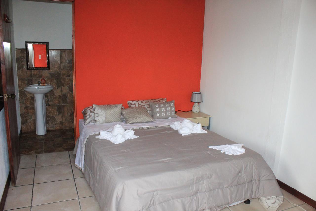 Hotel Your House Rio Segundo Exterior photo